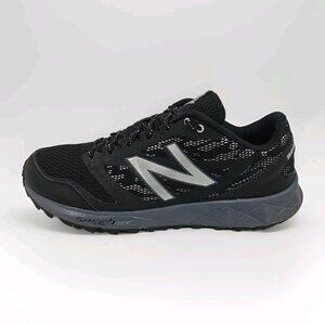 Pair New Balance 590AT - Blk/Gry All Terrain Trail Running Shoes - Mens 12
